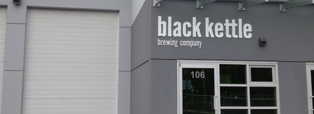 http://blackkettlebrewing.com/